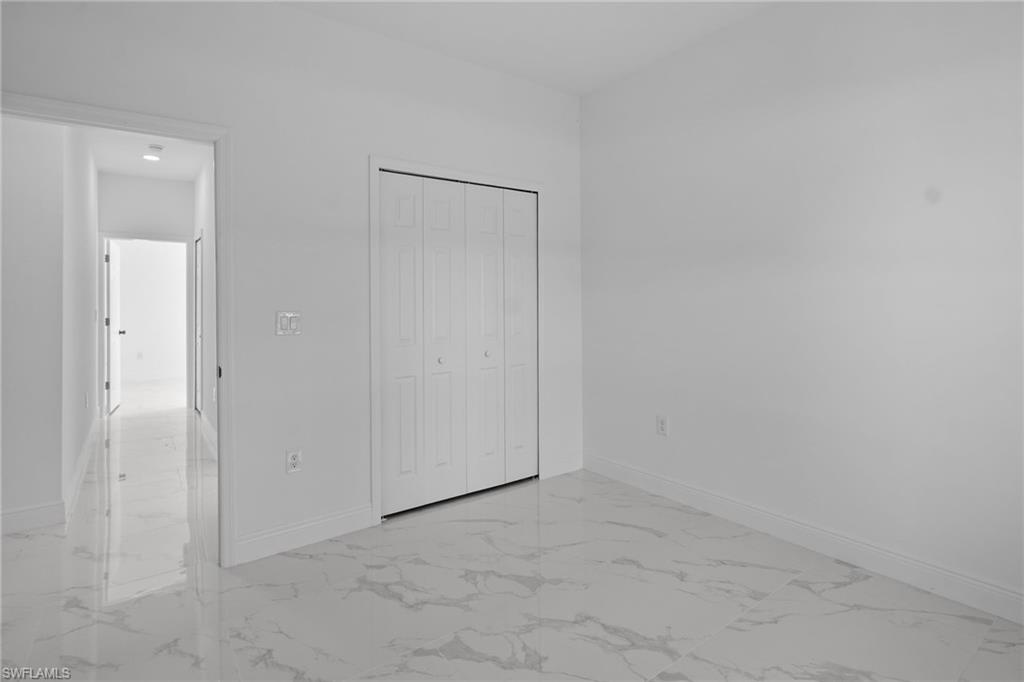 810 Jackson Ave Property Photo 23