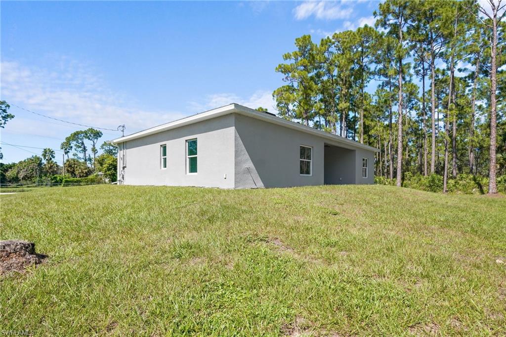 810 Jackson Ave Property Photo 34