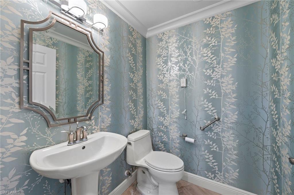 1001 Arbor Lake Dr 608 Property Photo 21