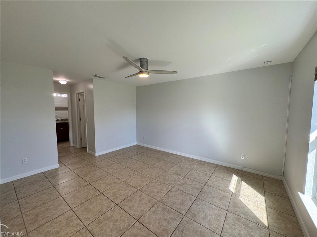 1907 20th Pl Property Photo 16