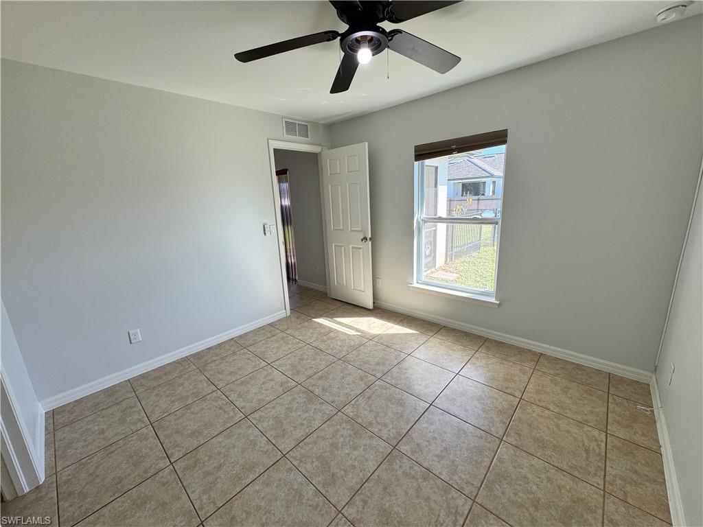 1907 20th Pl Property Photo 21