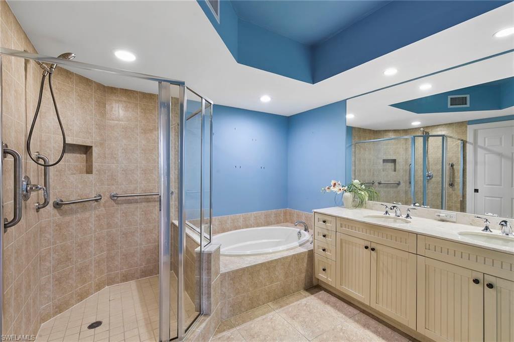 1065 Borghese Ln 1002 Property Photo 11
