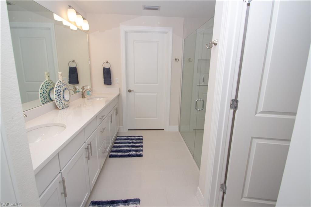 195 Indies Dr E 102 Property Photo 19