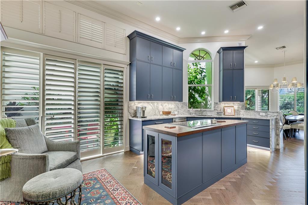 7913 Via Vecchia Property Photo 16
