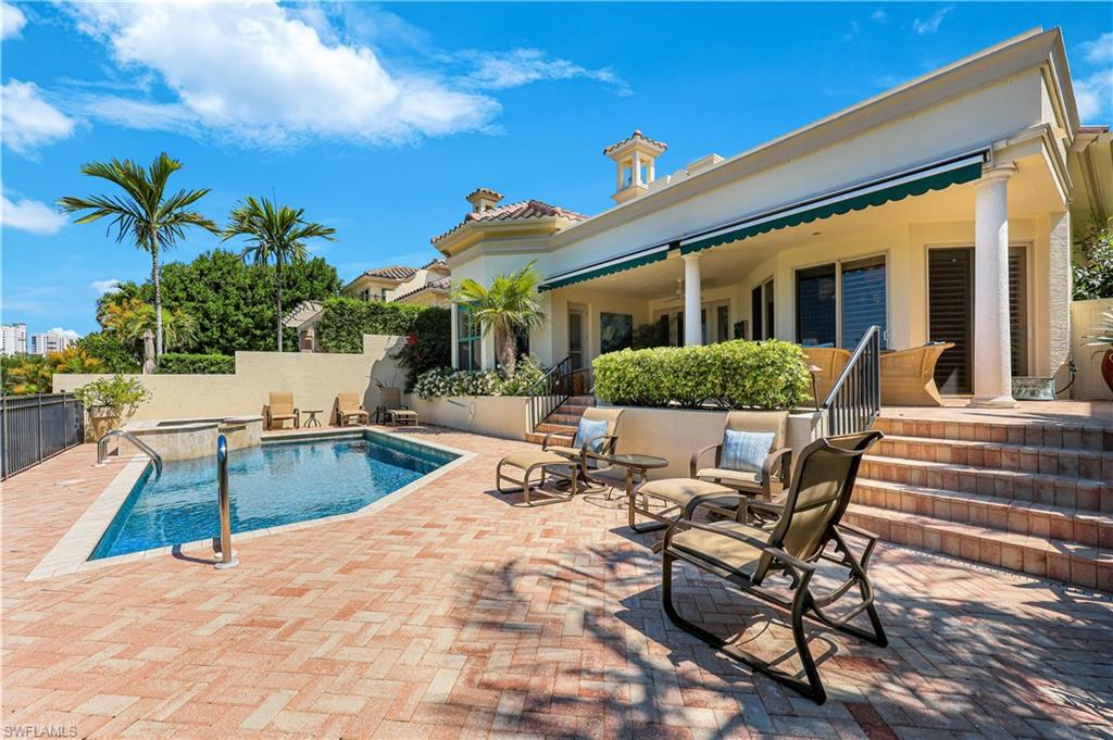 7913 Via Vecchia Property Photo 28