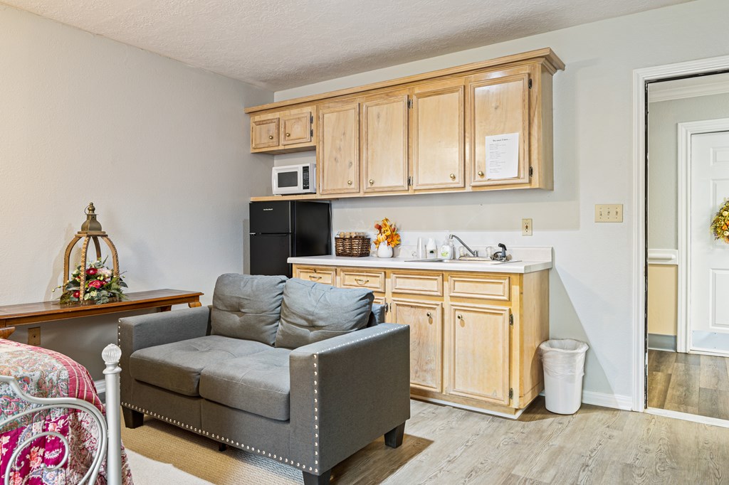 1154 East Loop 304 Property Photo 60