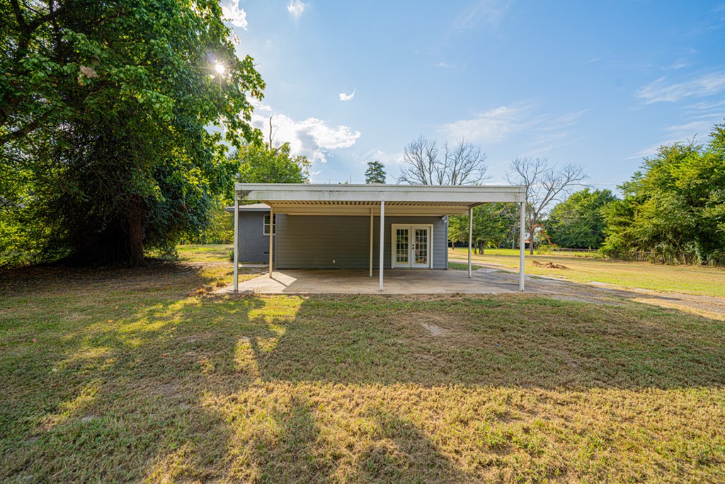 1305 Cypress Property Photo 23