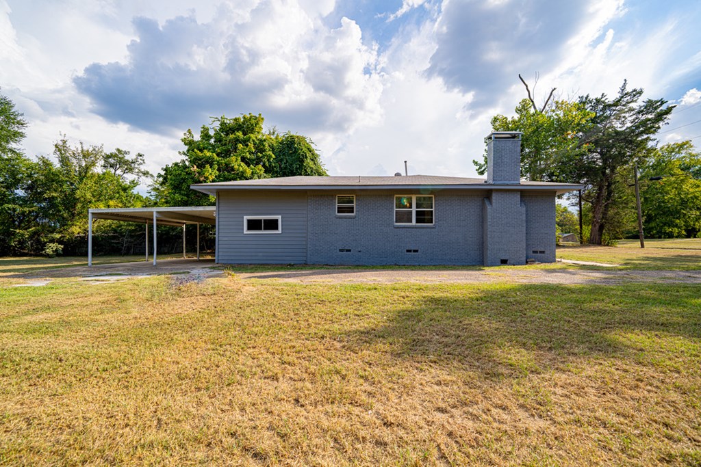 1305 Cypress Property Photo 29