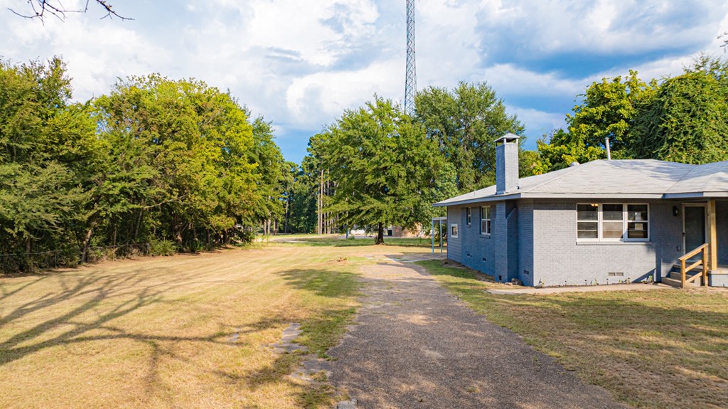 1305 Cypress Property Photo 31
