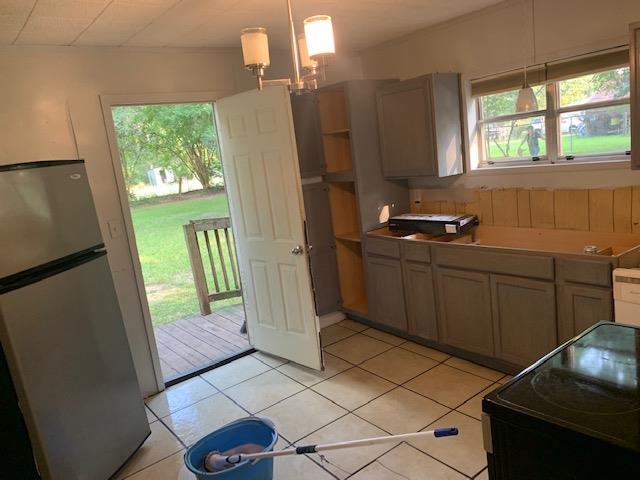 2906 Liles Blvd Property Photo 28
