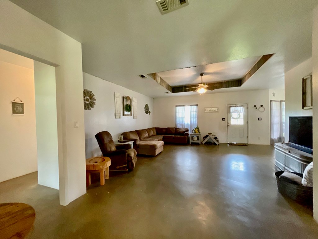 862 Cr 4570 Property Photo 8