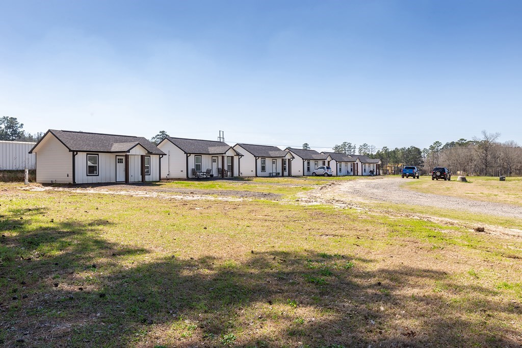 353 Fm 1475 Property Photo 5