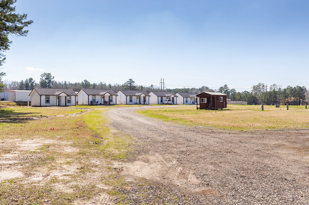 353 Fm 1475 Property Photo 17