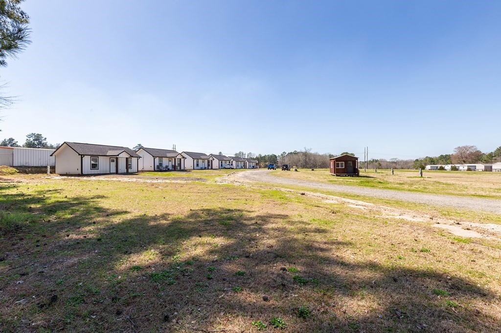 353 Fm 1475 Property Photo 18