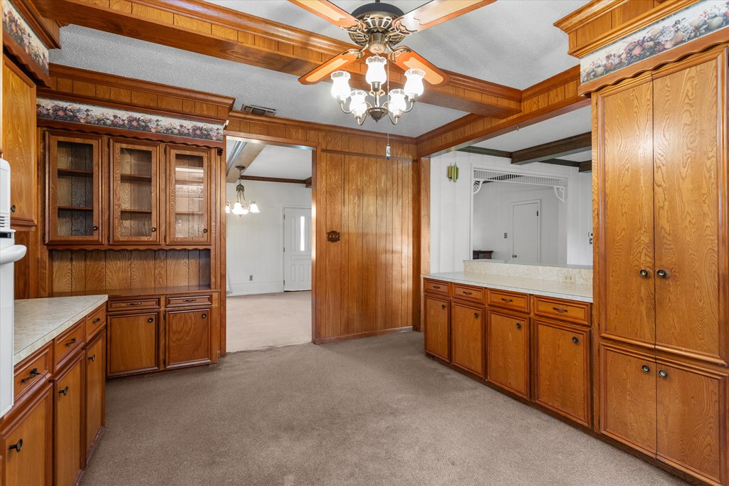 3607 E Main St Property Photo 5