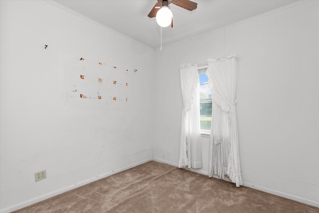 3607 E Main St Property Photo 14