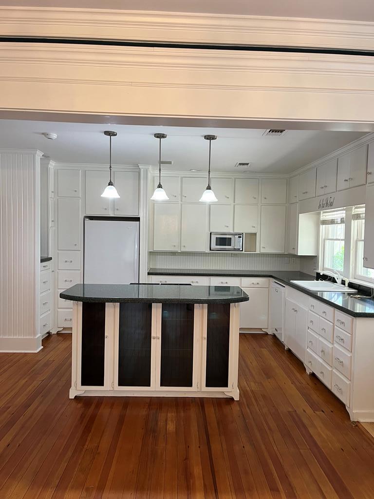 300 Cr 2641 Property Photo 3
