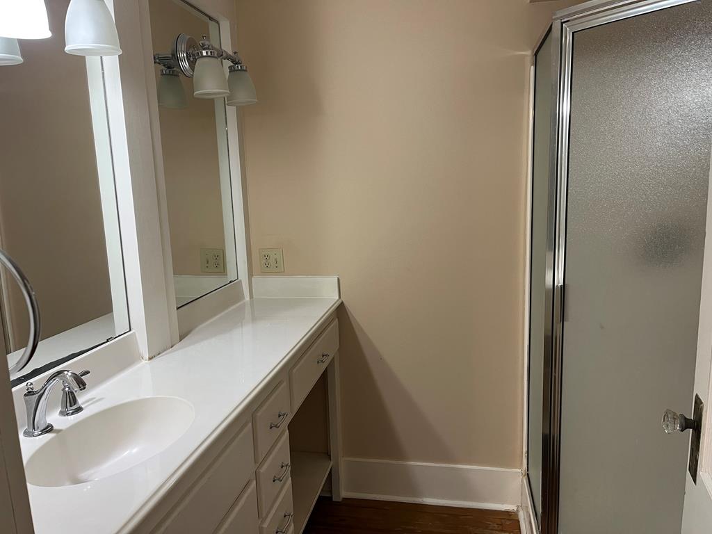 300 Cr 2641 Property Photo 15