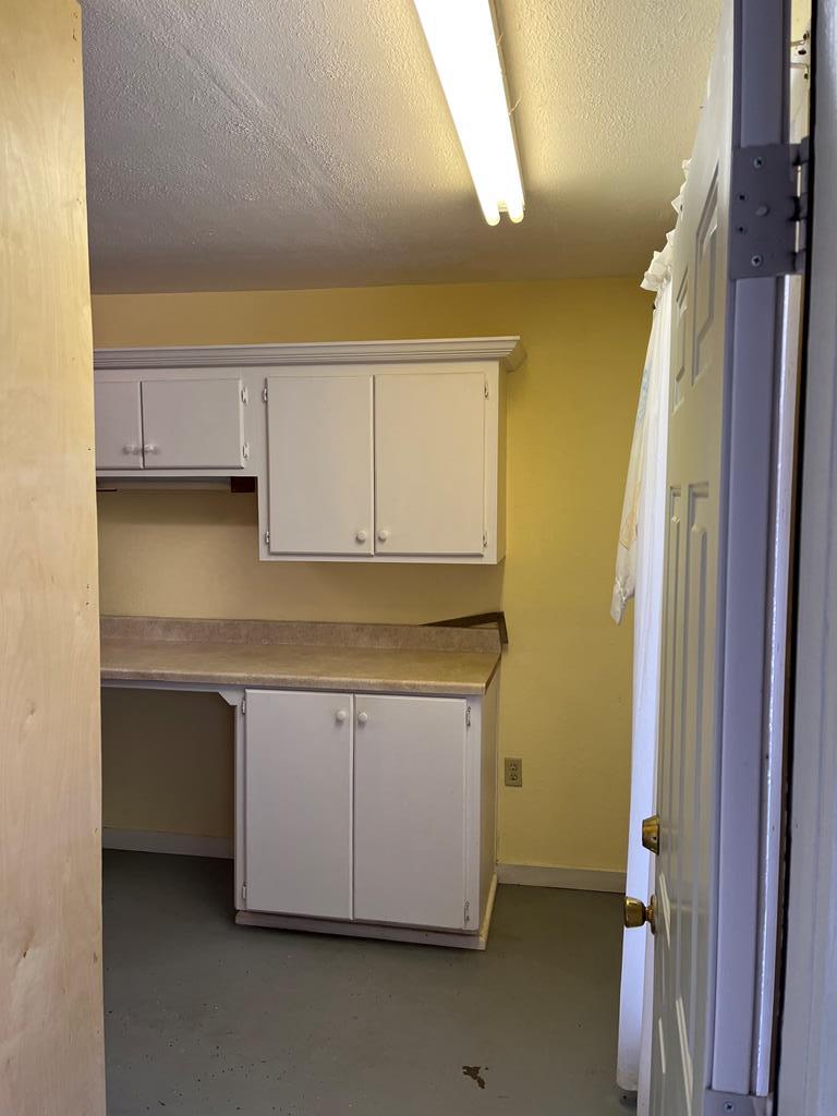 300 Cr 2641 Property Photo 26