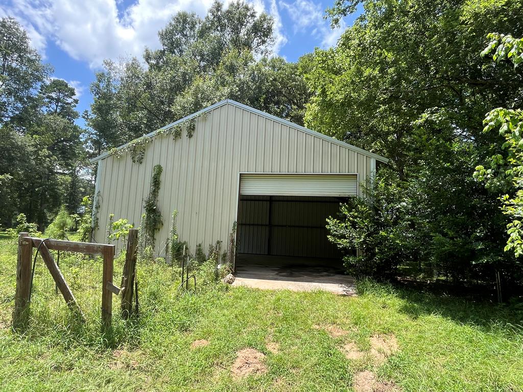 300 Cr 2641 Property Photo 53