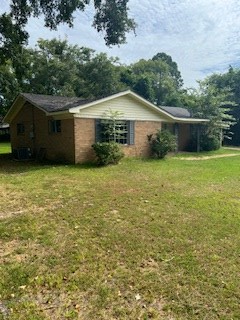754 Maple Property Photo 2
