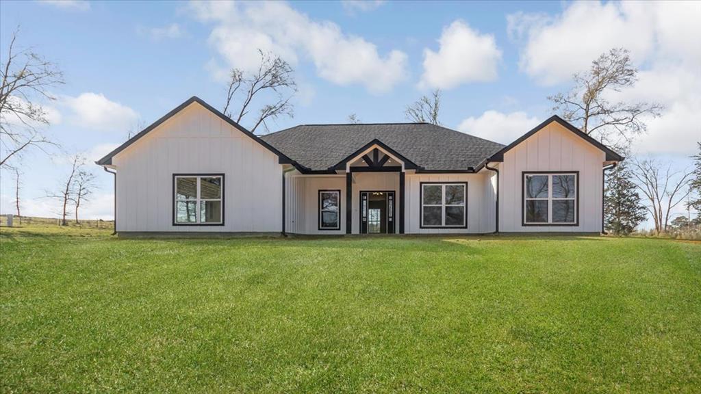 2287 Cr 816 Property Photo 1