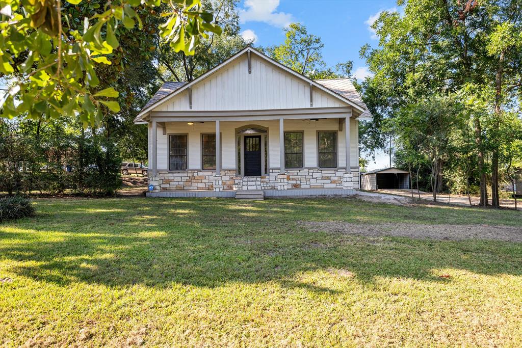 170 Noble Street Property Photo 1