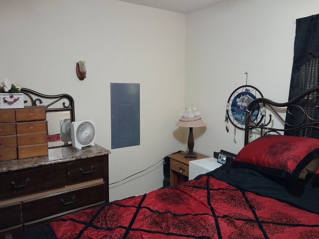 607 2nd Street Property Photo 10