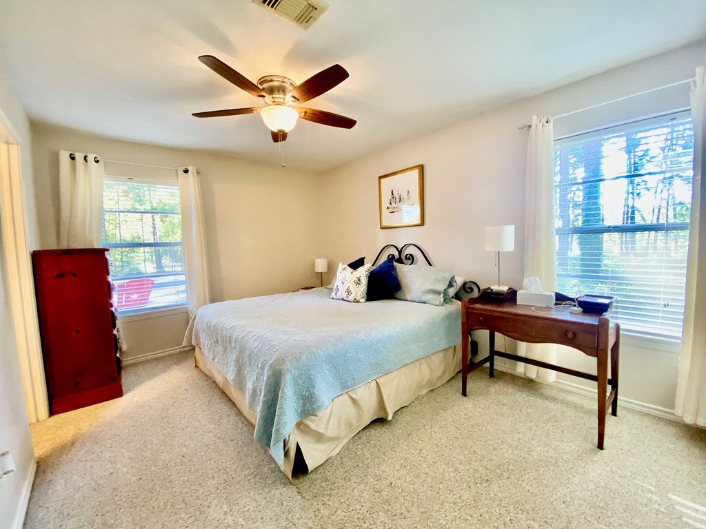 116 Lakeview Drive Property Photo 13