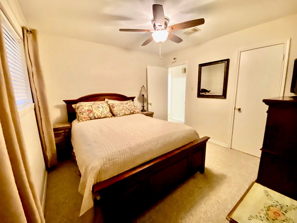 116 Lakeview Drive Property Photo 20