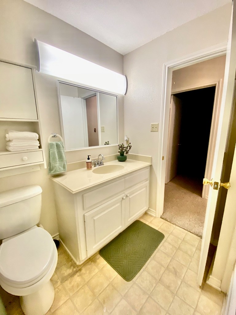 116 Lakeview Drive Property Photo 22
