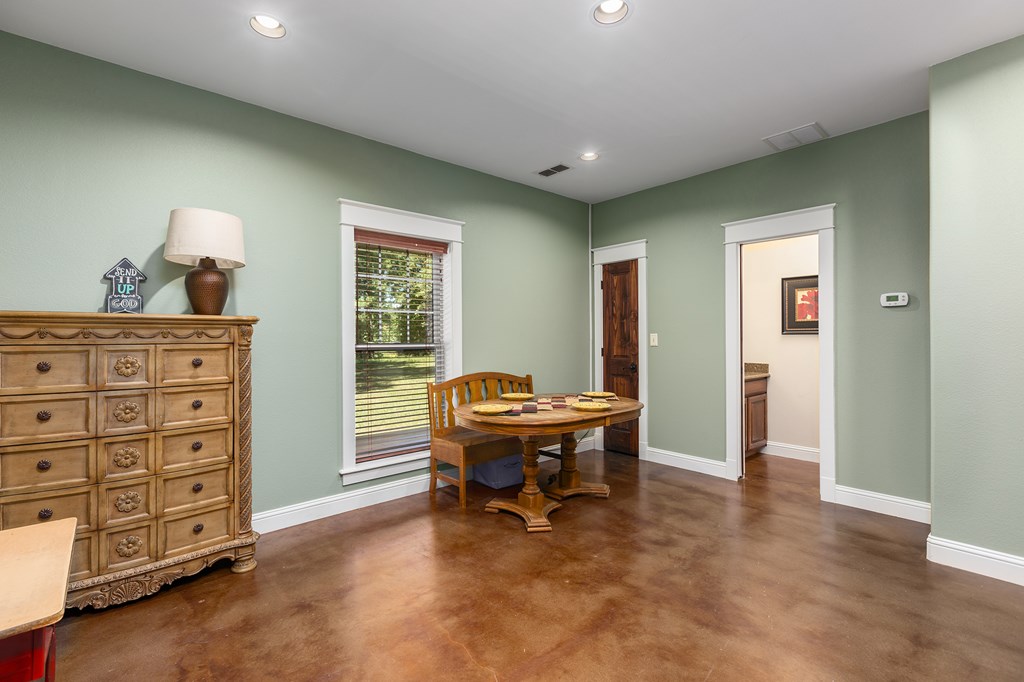 5848 Fm 1751 Property Photo 17