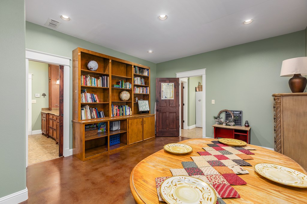 5848 Fm 1751 Property Photo 18