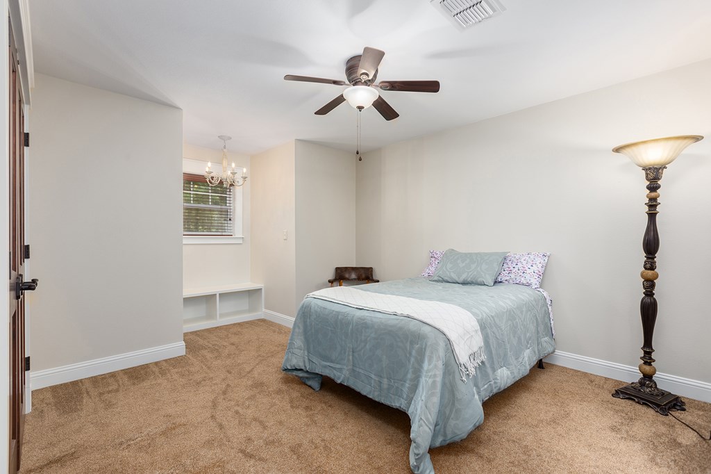 5848 Fm 1751 Property Photo 32