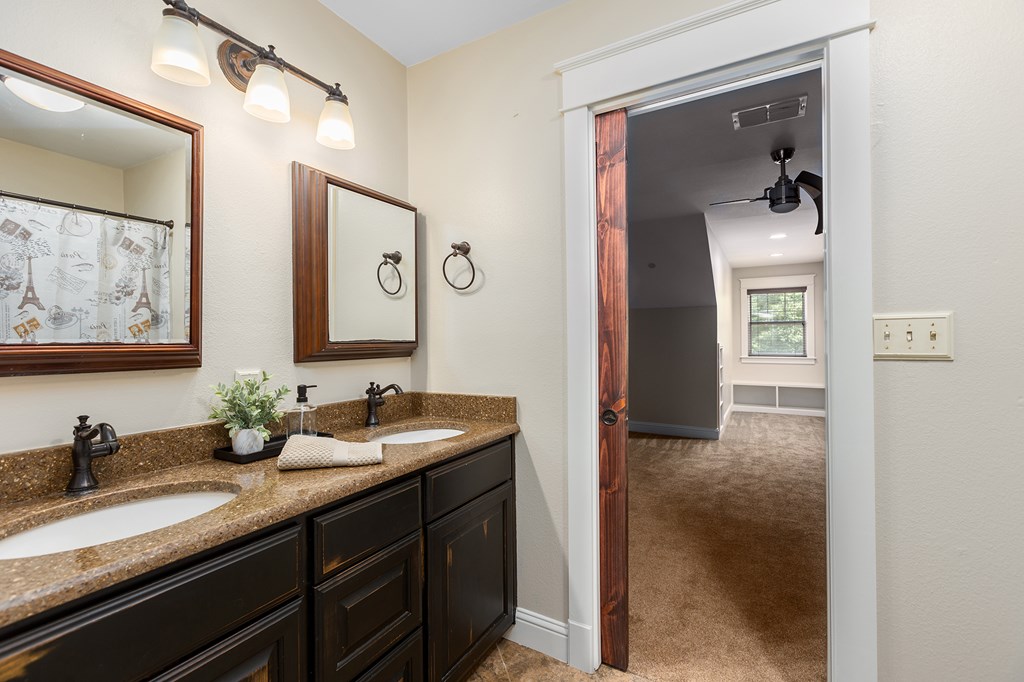 5848 Fm 1751 Property Photo 34