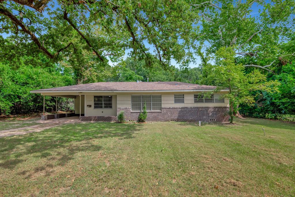 1324 Durst Property Photo 1