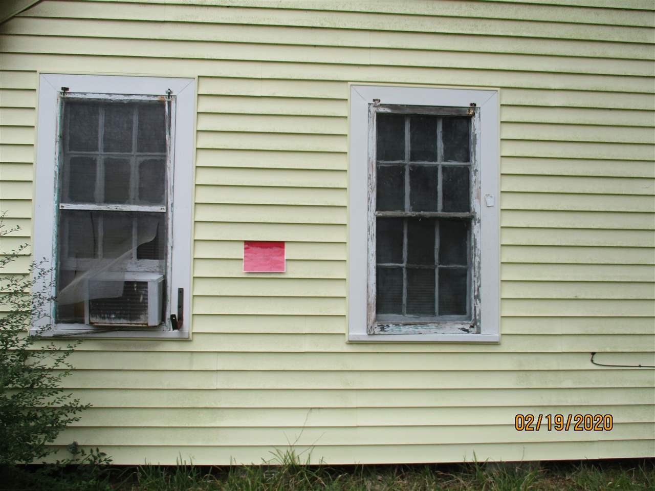 410 E Humble Property Photo 6