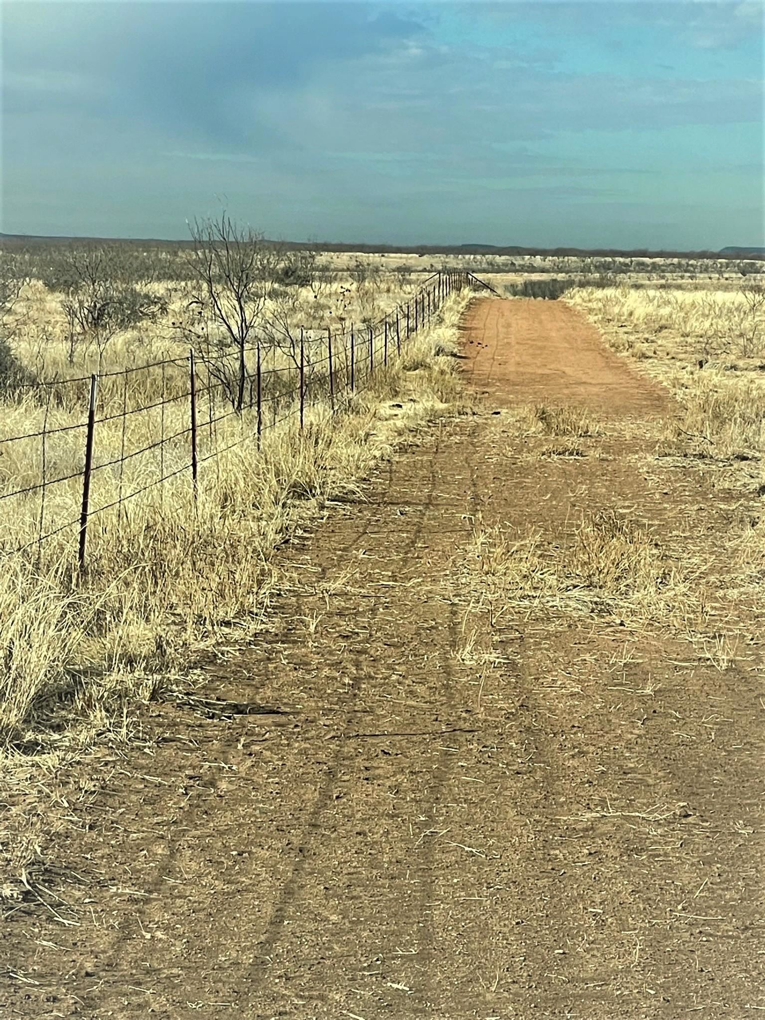 Us 180 Property Photo 3
