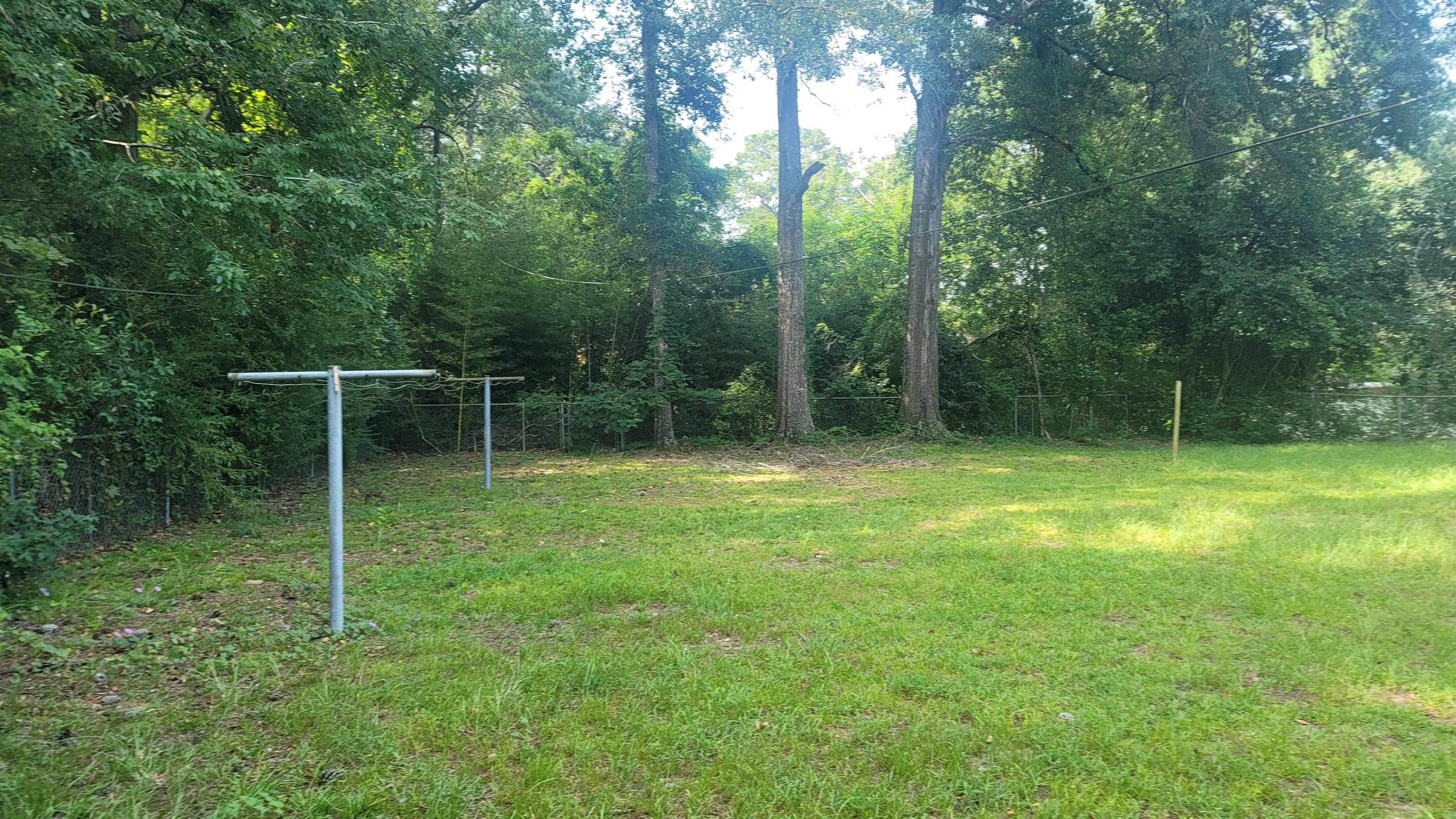 207 Verna Street Property Photo 4