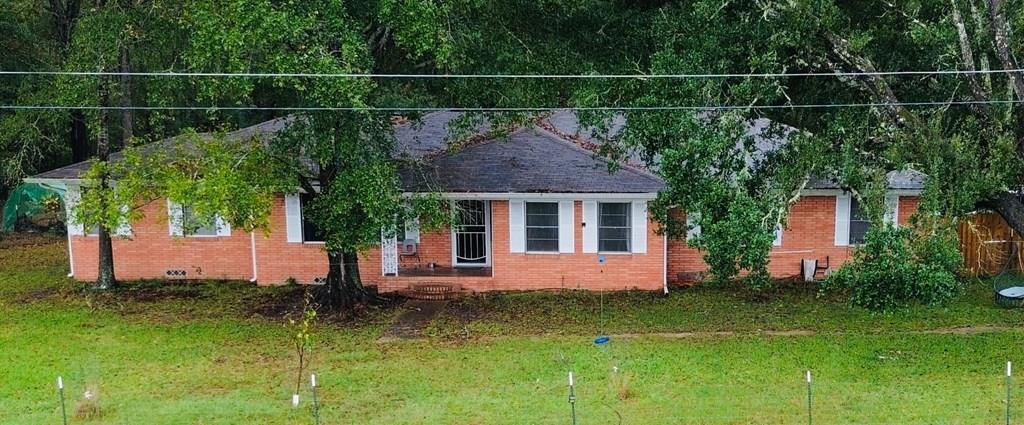 22766 Property Photo 2