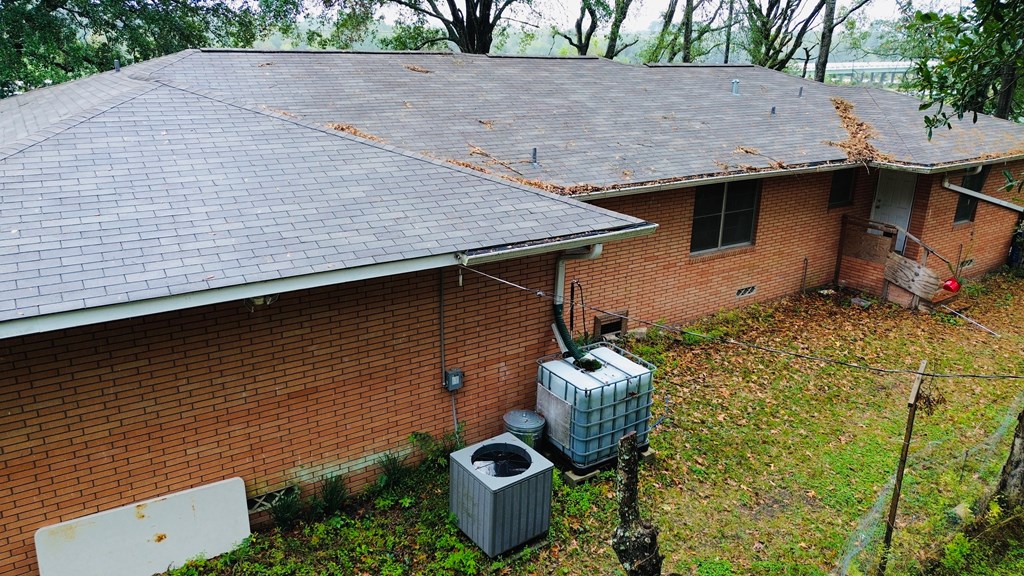 22766 Property Photo 6