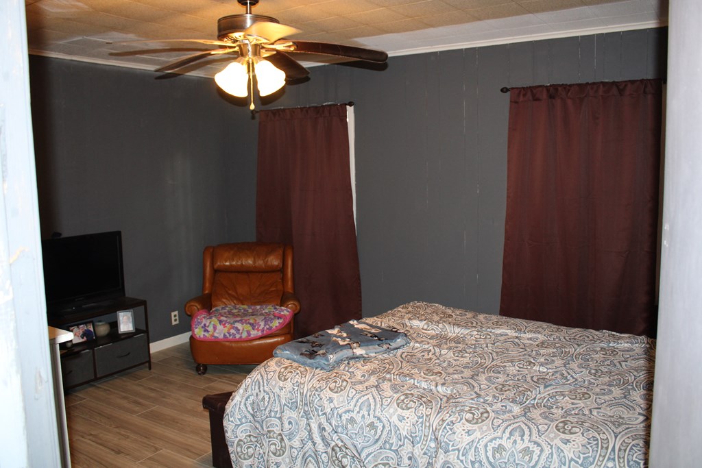 22766 Property Photo 37