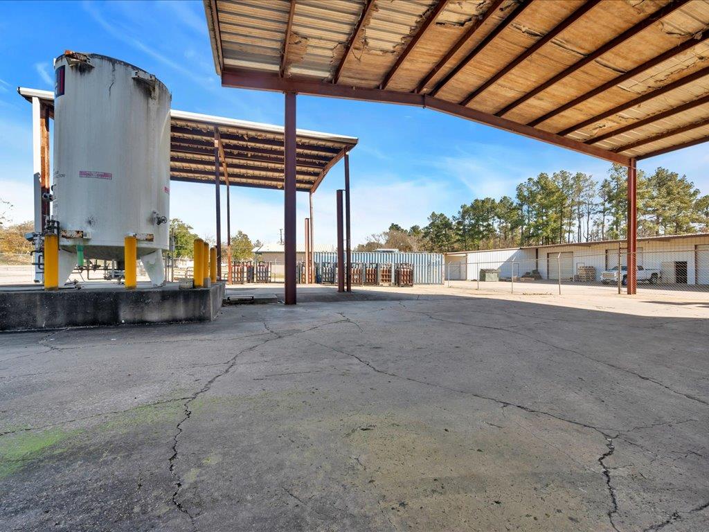 1608 John Redditt Drive Property Photo 14