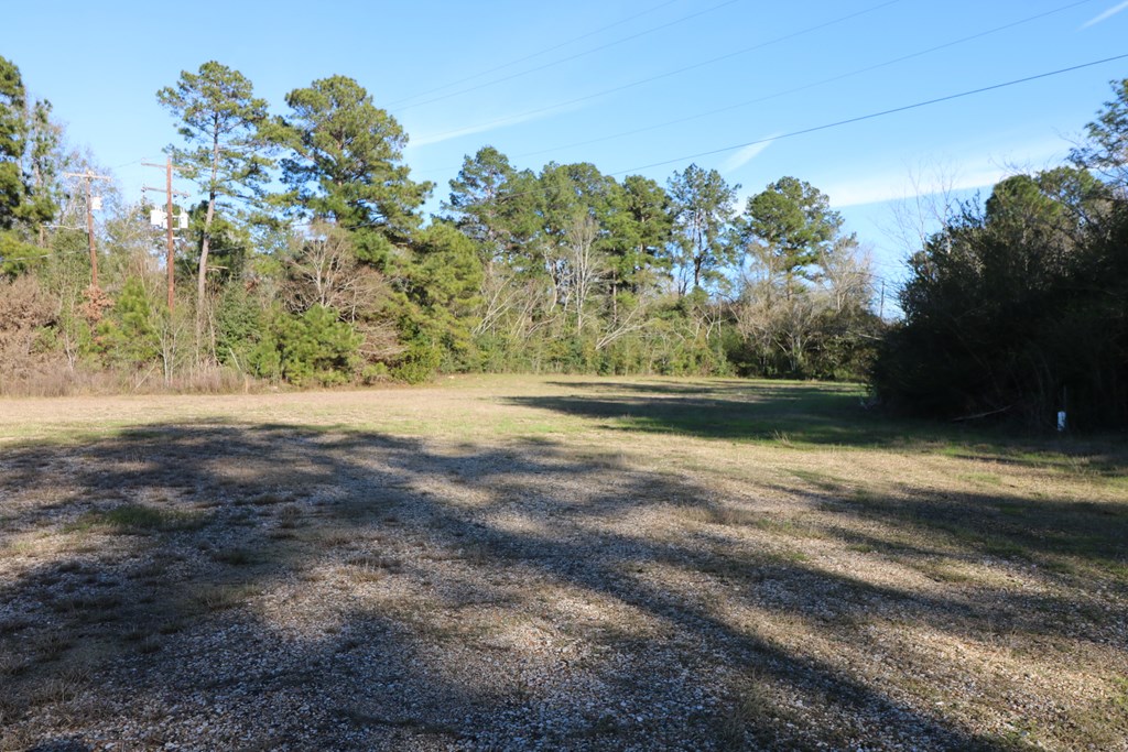 4190 Us Hwy 96 N Property Photo 10