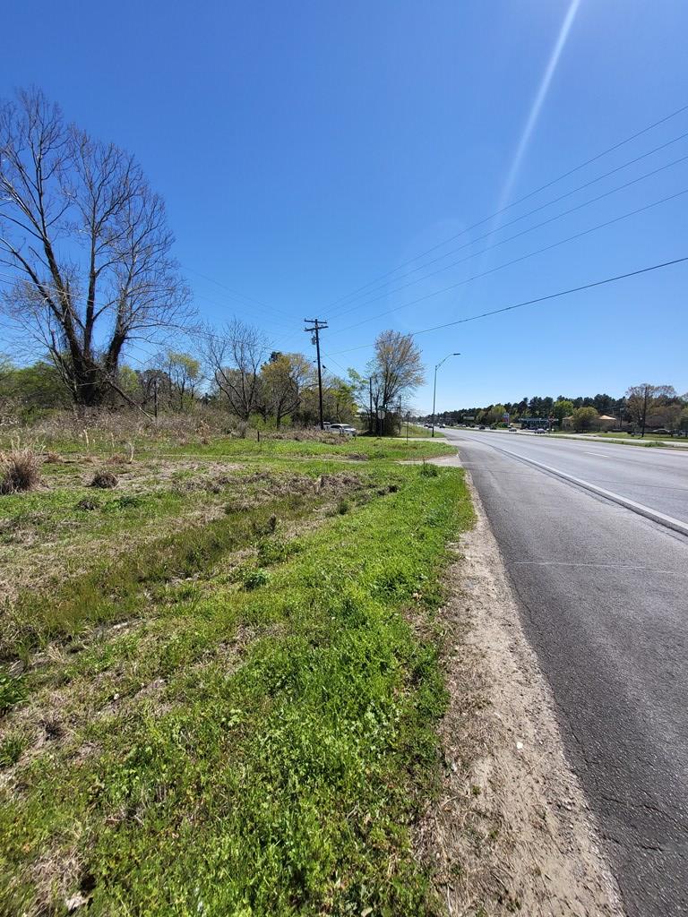 1904 John Redditt Drive Property Photo 6