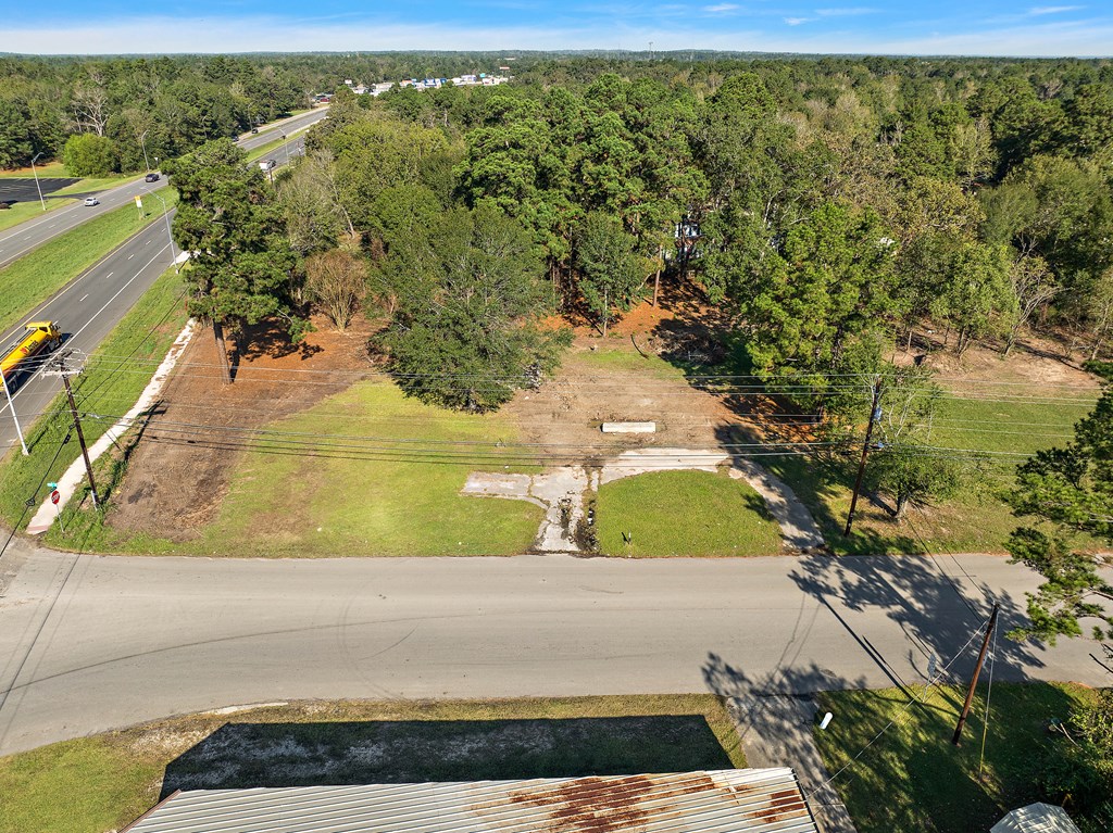2603 Paul Avenue Property Photo 3