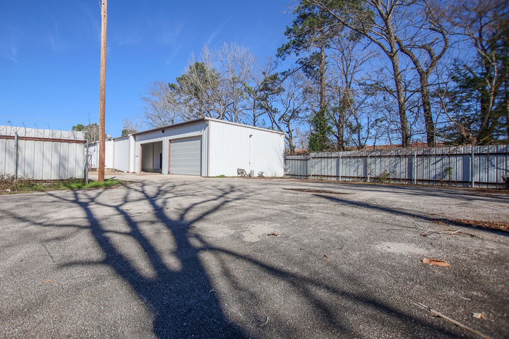 1024 E Denman Avenue Property Photo 34