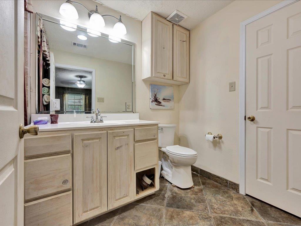 21441 Fm 705 Property Photo 23