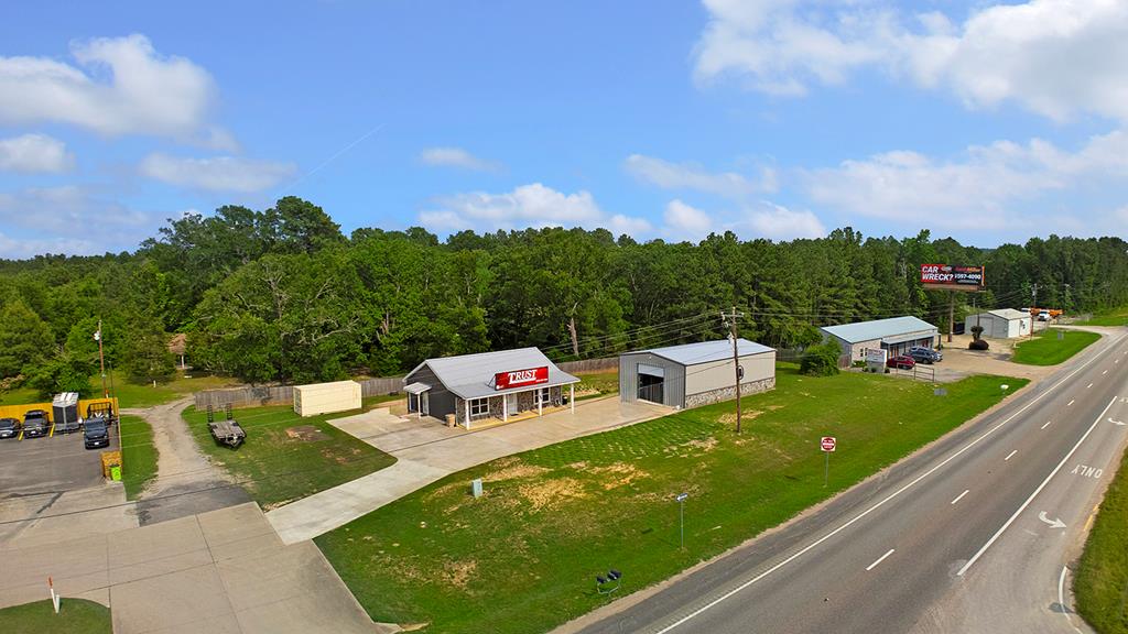 20921 Hwy 69 South Property Photo 1
