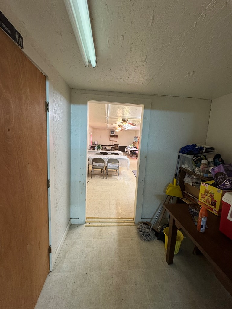 801 Rowe Property Photo 11